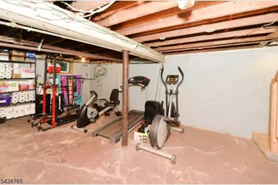 171 Ampere Pkwy, Bloomfield, NJ 07003 - Photo 29