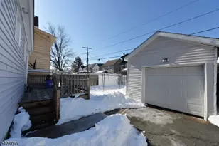 171 Ampere Pkwy, Bloomfield, NJ 07003 - Photo 33
