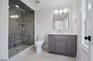 6 Benson Ct, Millburn, NJ 07078 - Photo 35
