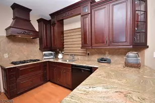 1124 Van Arsdale Dr, Branchburg Township, NJ 08853 - Photo 5