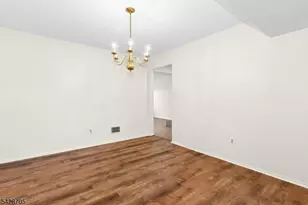 12 Harwich Ct, Scotch Plains Township, NJ 07076 - Photo 7
