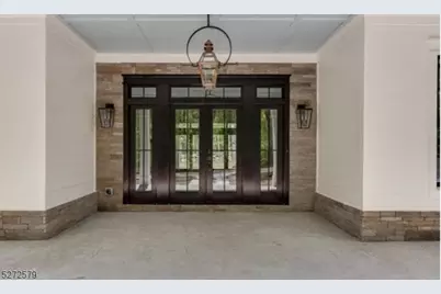 7 Settlers Ridge Ct, Washington Township, NJ 07853 - Photo 5