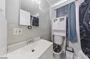 14 Dey St, Paterson, NJ 07503 - Photo 23