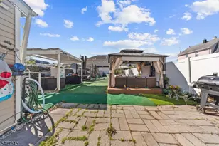 14 Dey St, Paterson, NJ 07503 - Photo 17