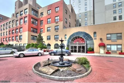 111 Mulberry St #3P, Newark, NJ 07102 - Photo 1