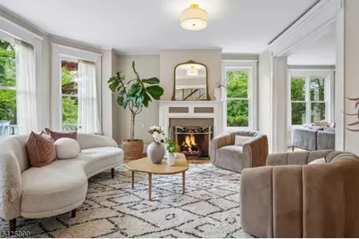 378 Park St, Montclair, NJ 07043 - Photo 7