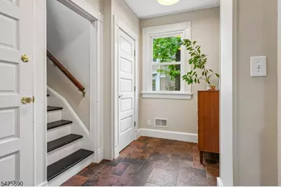378 Park St, Montclair, NJ 07043 - Photo 21
