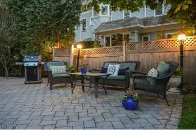 378 Park St, Montclair, NJ 07043 - Photo 43