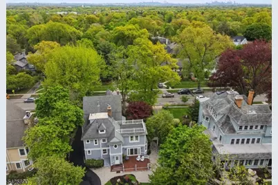 378 Park St, Montclair, NJ 07043 - Photo 47