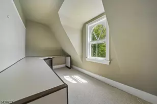 215 Inwood Ave, Montclair, NJ 07043 - Photo 41