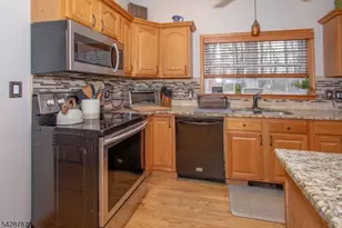 70 Holland Rd, Wantage, NJ 07461 - Photo 7