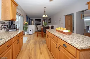 70 Holland Rd, Wantage, NJ 07461 - Photo 9