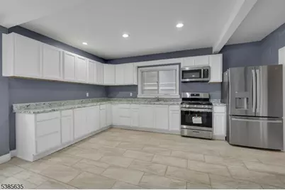513 Sanford Ave, Newark, NJ 07106 - Photo 17