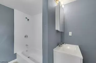 513 Sanford Ave, Newark, NJ 07106 - Photo 31