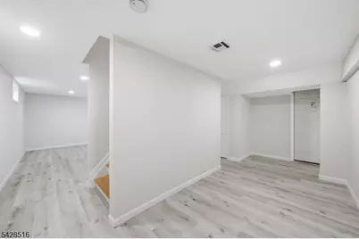 551 Schuyler Ave, North Arlington, NJ 07031 - Photo 23