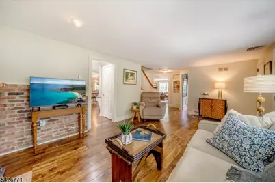 315 Morristown Rd, Long Hill Township, NJ 07933 - Photo 5