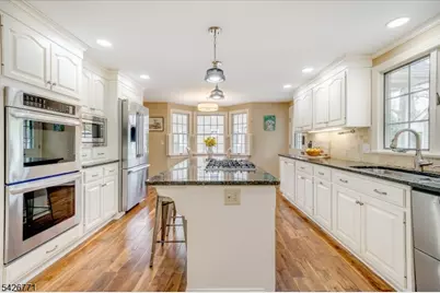 315 Morristown Rd, Long Hill Township, NJ 07933 - Photo 13