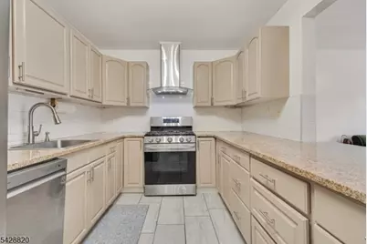 13 Kovach St, Franklin, NJ 07416 - Photo 17