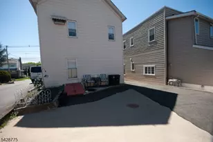 650 Main St, Little Falls Township, NJ 07424 - Photo 25