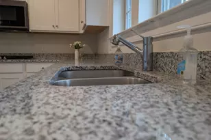 35 Dahlia Dr, Warren Township, NJ 07059 - Photo 7