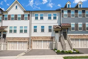 35 Dahlia Dr, Warren Township, NJ 07059 - Photo 1