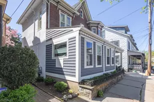 7 York St, Lambertville, NJ 08530 - Photo 3