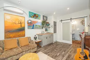 7 York St, Lambertville, NJ 08530 - Photo 9