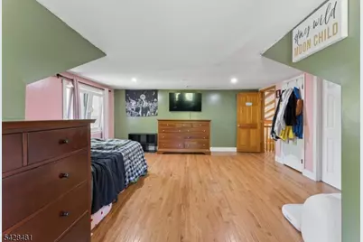 396 Berkshire Valley Rd, Jefferson Township, NJ 07885 - Photo 33