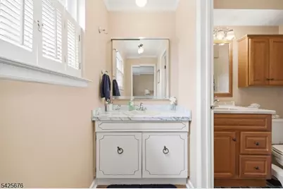 15 Dena Dr, Wanaque, NJ 07465 - Photo 27