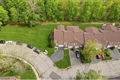 15 Dena Dr, Wanaque, NJ 07465 - Photo 41