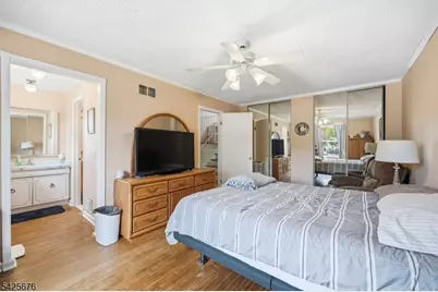 15 Dena Dr, Wanaque, NJ 07465 - Photo 25