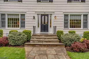 36 Cambridge Dr, Millburn Twp., NJ 07078 - Photo 5
