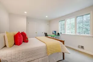 36 Cambridge Dr, Millburn Twp., NJ 07078 - Photo 33