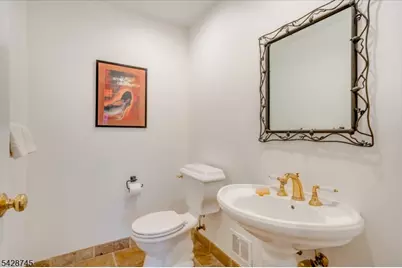36 Cambridge Drive, Millburn Twp., NJ 07078 - Photo 25