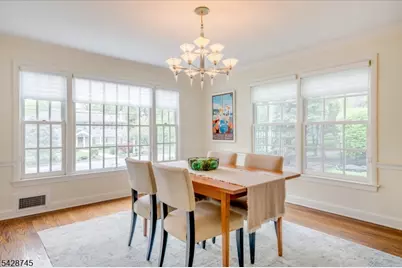 36 Cambridge Drive, Millburn Twp., NJ 07078 - Photo 11