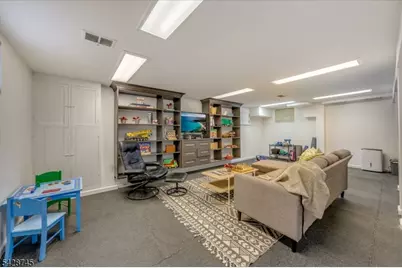 36 Cambridge Drive, Millburn Twp., NJ 07078 - Photo 35