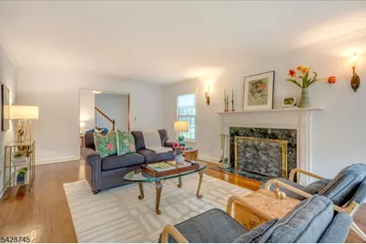 36 Cambridge Drive, Millburn Twp., NJ 07078 - Photo 7