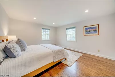 36 Cambridge Drive, Millburn Twp., NJ 07078 - Photo 29