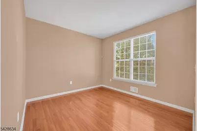31 Winding Hill Dr, Mount Olive, NJ 07840 - Photo 5