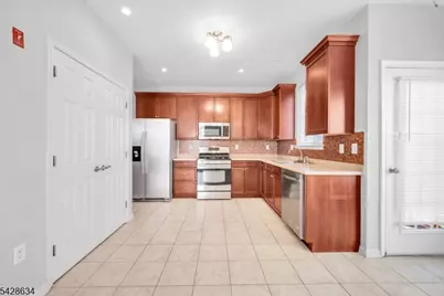 31 Winding Hill Dr, Mount Olive, NJ 07840 - Photo 7