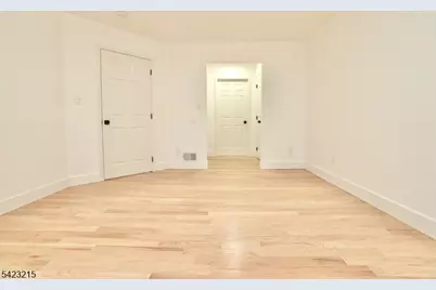 330 Winthrop Dr #303, Nutley, NJ 07110 - Photo 19