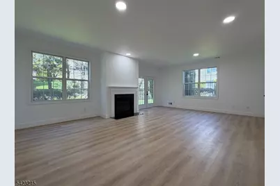 330 Winthrop Dr Unit #303, Nutley, NJ 07110 - Photo 9