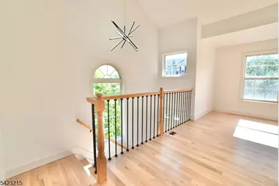 330 Winthrop Dr #303, Nutley, NJ 07110 - Photo 3