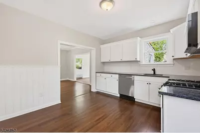 322 Madison Ave, Dunellen, NJ 08812 - Photo 13
