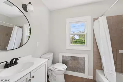 322 Madison Ave, Dunellen, NJ 08812 - Photo 25