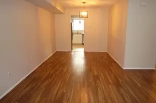 388 Cotswold Pl, Franklin Township, NJ 08873 - Photo 3