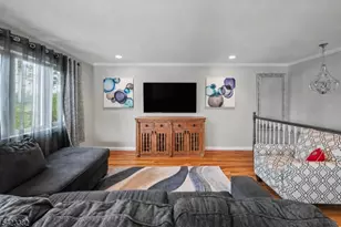 205 Old Center Grove Rd, Randolph Township, NJ 07869 - Photo 5