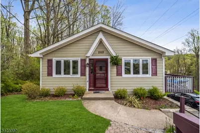 205 Old Center Grove Rd, Randolph Township, NJ 07869 - Photo 1