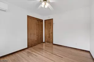 97 Sipp Ave, Clifton, NJ 07013 - Photo 17