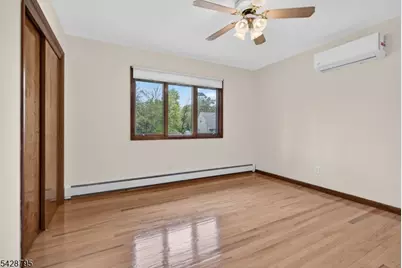 97 Sipp Ave #1, Clifton, NJ 07013 - Photo 23